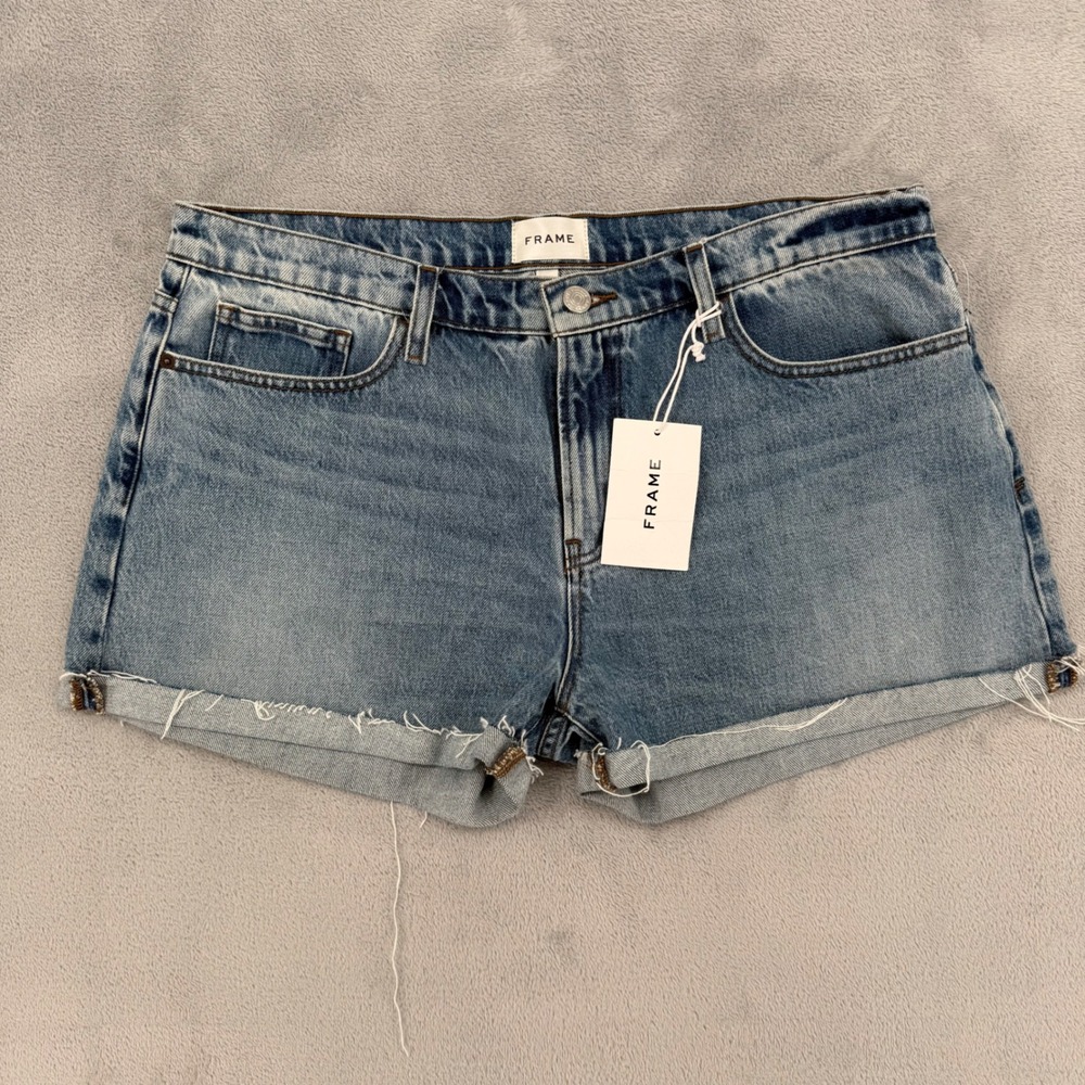 FRAME Le Grand Garcon Denim Shorts Distressed‎ Cuffed Raw Hem Womens Size 31